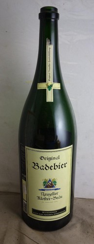 Große leere bierflasche - große,